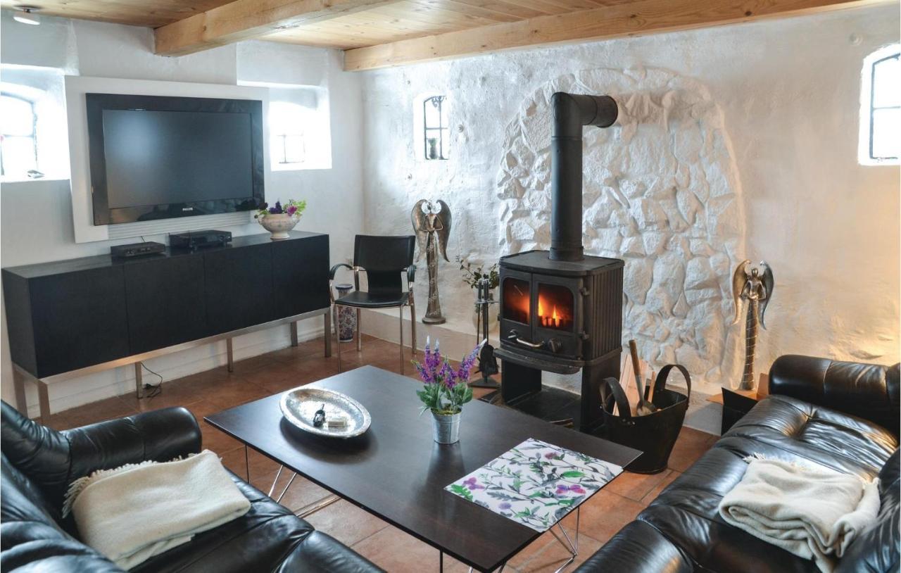 Lovely Home In Give With House A Panoramic View 外观 照片
