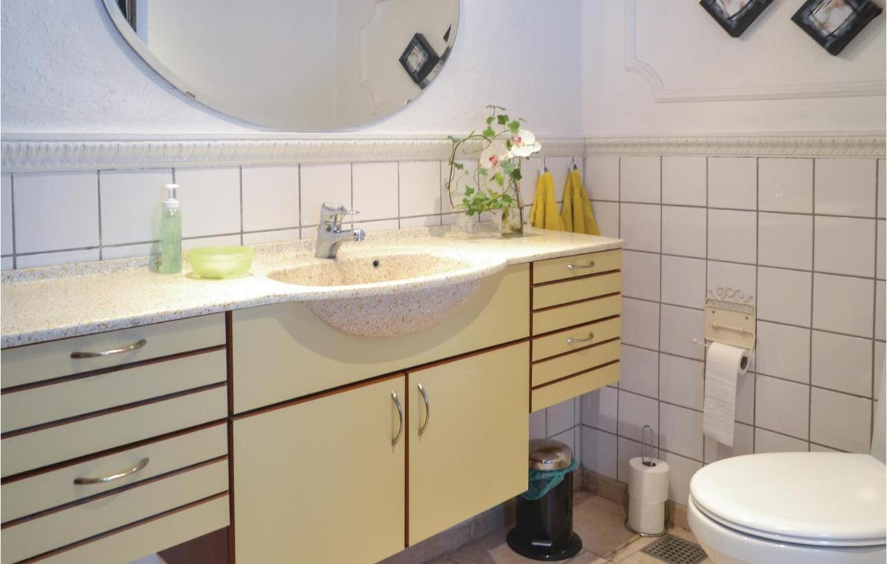 Lovely Home In Give With House A Panoramic View 外观 照片
